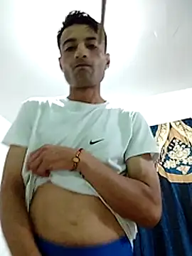 Snapshot of noah77_ chatting on 11.26.25 noah77 online show from 11.26.25