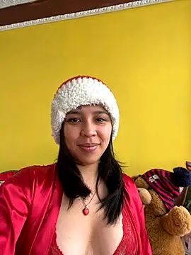 Esmerald 1111 online show from 12.02.25