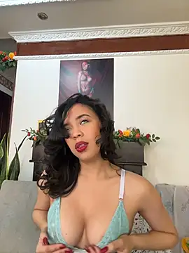 Esmerald 1111 online show from 06.22.26