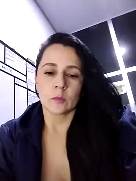 Snapshot of Sex_Annie chatting on 11.21.25 Sex Annie online show from 11.21.25