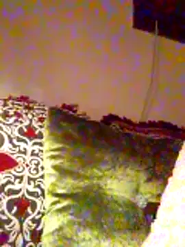 Snapshot of fati35flou chatting on 12.22.25 fati35flou online show from 12.22.25