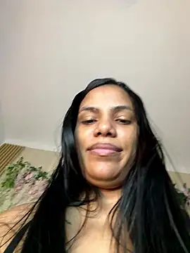 Snapshot of ArielleMillerr- chatting on 01.08.26 ArielleMillerr- online show from 01.08.26