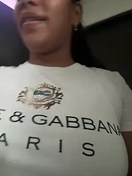 ArielleMillerr- online show from 04.06.26