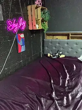 Shy-Ivy online show from 03.27.26