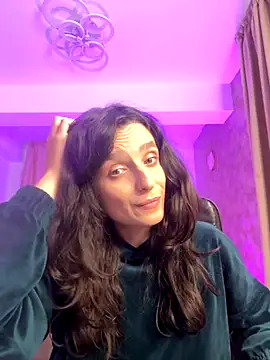 Snapshot of AnnaHarperX chatting on 09.25.25 AnnaHarperX online show from 09.25.25