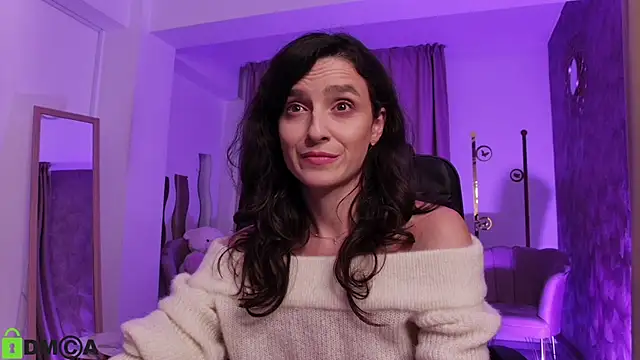 Snapshot of AnnaHarperX chatting on 12.02.25 AnnaHarperX online show from 12.02.25