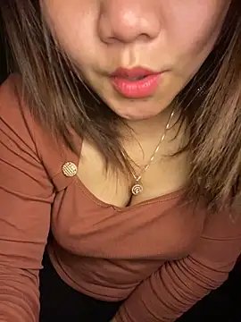 Snapshot of Sunset-yll chatting on 02.09.26 Sunset-yll online show from 02.09.26