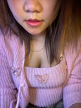 Snapshot of Sunset-yll chatting on 02.11.26 Sunset-yll online show from 02.11.26