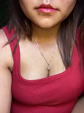 Snapshot of Sunset-yll chatting on 03.02.26 Sunset-yll online show from 03.02.26