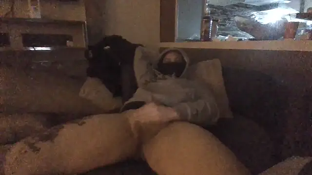 Snapshot of Locotre22 chatting on 03.09.26 Locotre22 online show from 03.09.26