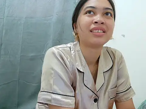 Snapshot of Ursexyasianskinny chatting on 03.27.26 Ursexyasianskinny online show from 03.27.26