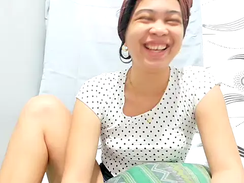 Snapshot of Ursexyasianskinny chatting on 05.31.26 Ursexyasianskinny online show from 05.31.26