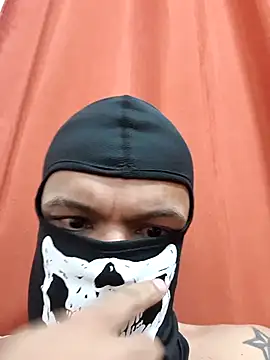 Claudioxavier2 online show from 05.16.26
