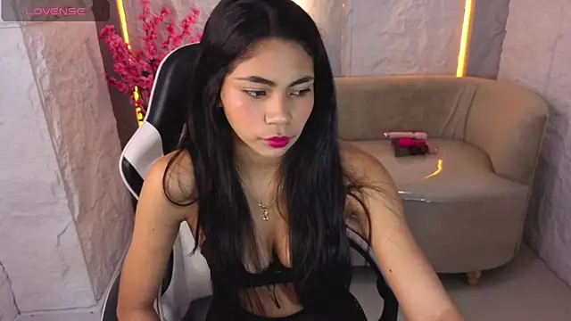 ammy wood Tx online show from 11.20.25