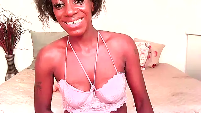 BrunetteNaomi8 online show from 03.09.26