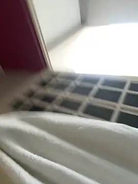 Snapshot of DARG_17 chatting on 11.25.25 DARG 17 online show from 11.25.25