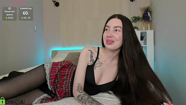 LiraRevery online show from 02.28.26