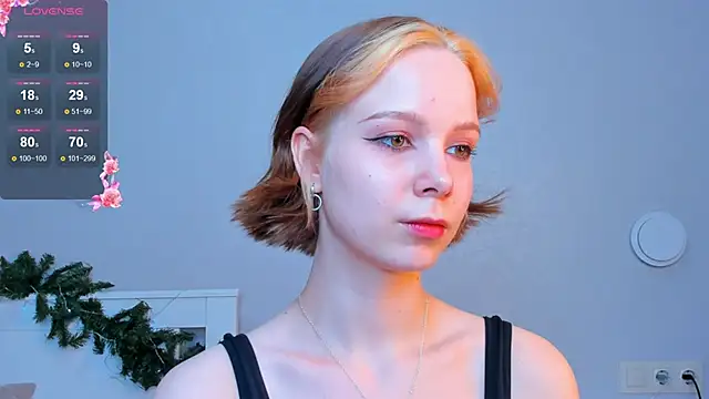 Snapshot of UmbraVelour chatting on 01.10.26 UmbraVelour online show from 01.10.26