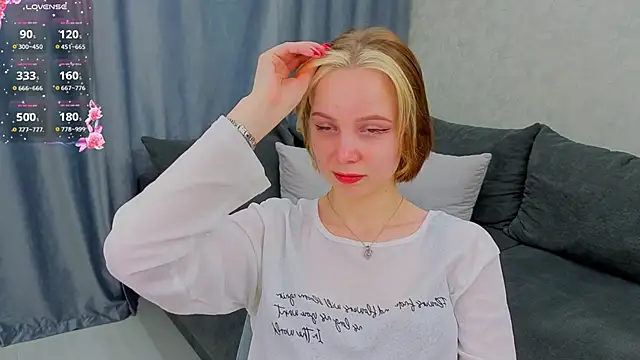 UmbraVelour online show from 02.03.26