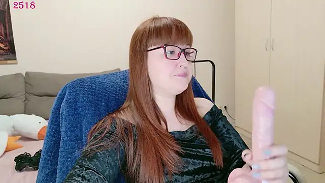 Foxy-lady online show from 04.20.26