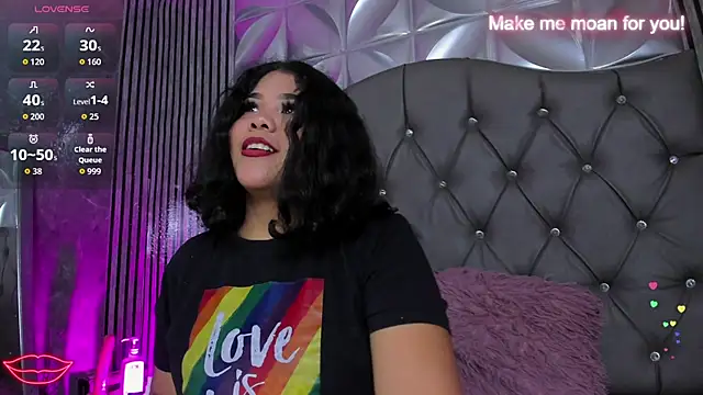 Snapshot of Amanda_Mooree chatting on 05.30.26 Amanda Mooree online show from 05.30.26