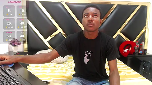 NoahJhonson69 online show from 01.05.26