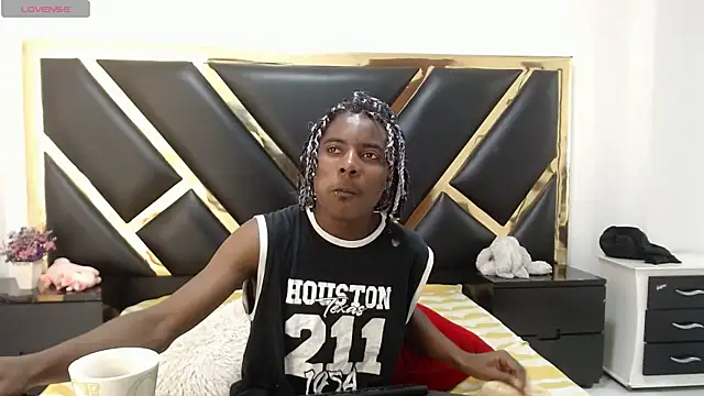 NoahJhonson69 online show from 05.31.26