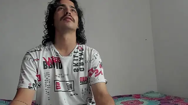 Snapshot of Jave_rave chatting on 01.15.26 Jave rave online show from 01.15.26