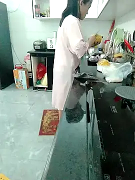 Snapshot of alibaba3x chatting on 04.15.26 alibaba3x online show from 04.15.26