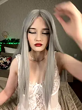 YunnaTyan online show from 11.27.25