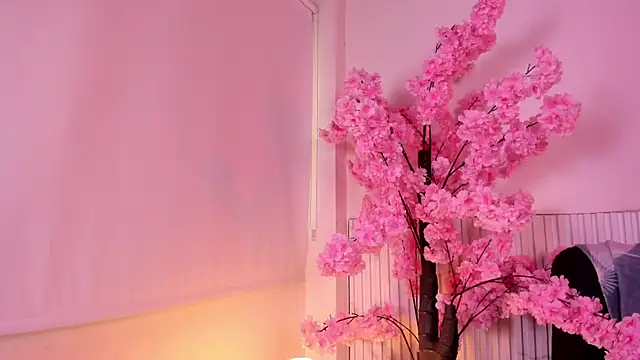 Nicole diaz7 online show from 11.24.25