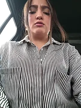 Juanita Rojas online show from 11.24.25