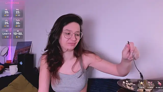 Snapshot of miabellee chatting on 01.10.26 miabellee online show from 01.10.26