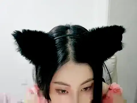 XIAOFENG-2025 online show from 11.24.25