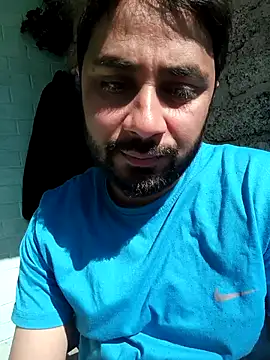 Cute Lucky online show from 02.15.26