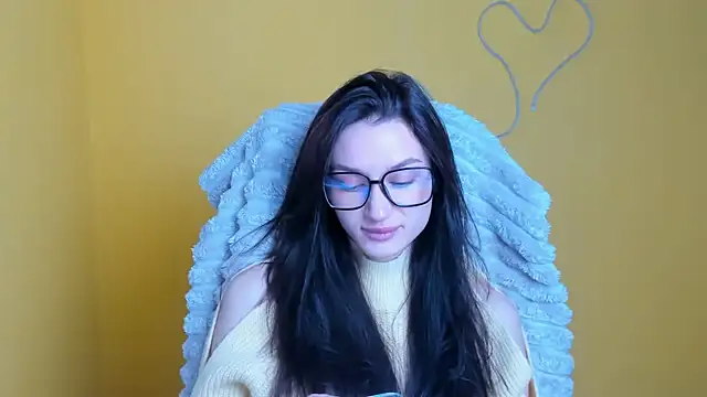 Stella XO online show from 12.05.25