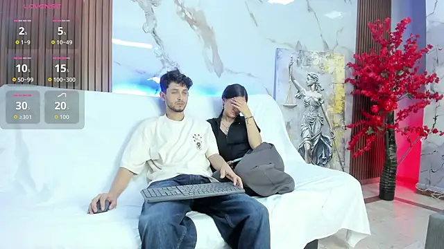 Snapshot of dracke_and_zara chatting on 05.30.26 dracke and zara online show from 05.30.26