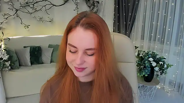 AirySilhouette online show from 11.27.25