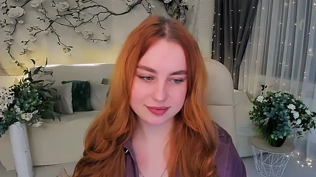 AirySilhouette online show from 11.29.25