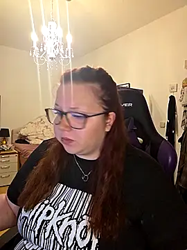 NaughtyNiia online show from 12.16.25