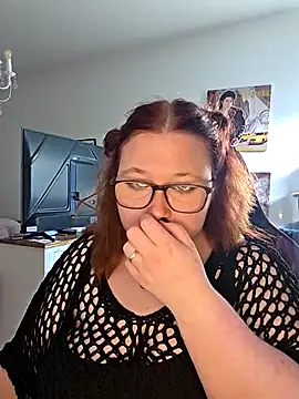 NaughtyNiia online show from 12.21.25