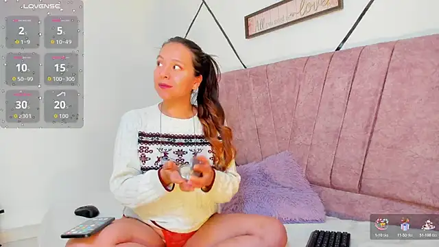 Julieta Lein  online show from 12.17.25