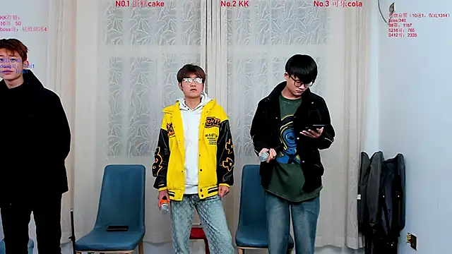 Delicious-boys-001 online show from 12.04.25