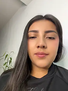 Snapshot of Sammyy_torres chatting on 06.25.26 Sammyy torres online show from 06.25.26