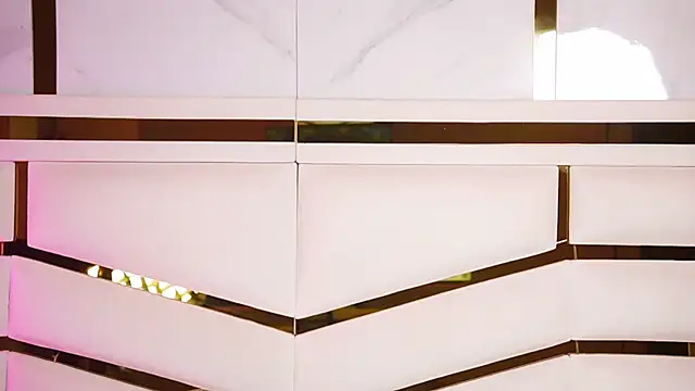 Snapshot of luciana_agudelo chatting on 02.19.26 luciana agudelo online show from 02.19.26