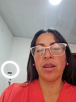 JustSamantha  online show from 04.15.26