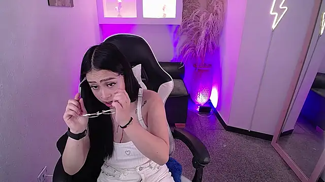 vallolett online show from 11.25.25