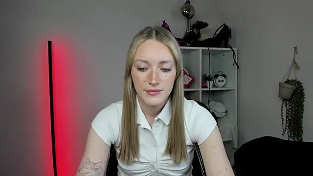 EvelynBlond online show from 03.31.26