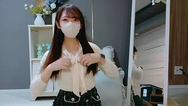 Nami-jpn online show from 12.19.25