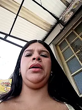 Layla-daring online show from 03.17.26